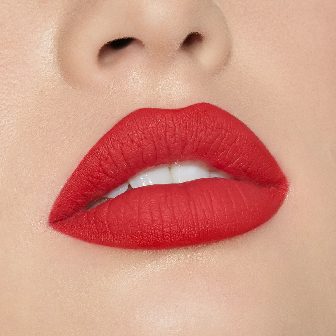 Kylie Lip Kit Matte Liquid Lipstick & Lip Liner - Boss